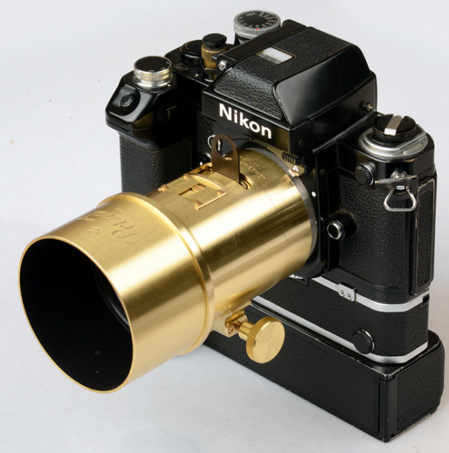 Lomography Petzval Portrait on Nikon F2