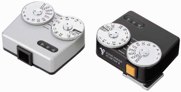 Voigtlander Meter VCII - Shoe Mounted Silicon Meter with LED readout -  CHROME